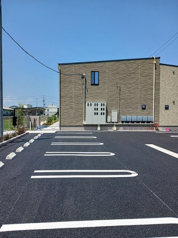 サリーレⅢの駐車場