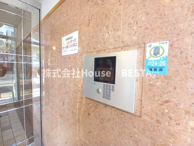 エステムコート神戸・県庁前のエントランス