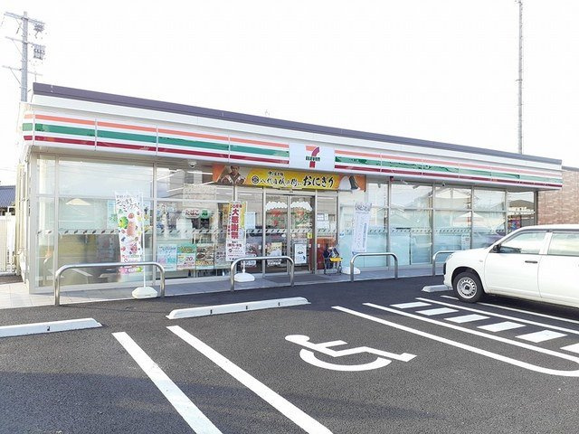 ライゼＡの周辺|セブンイレブン　両郷町店まで500m