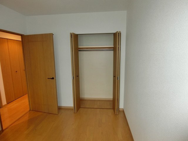 NTPRレジデンス甲子園四番町の収納