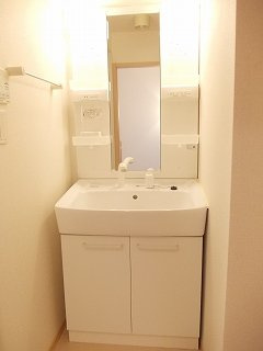 クィーンベル　Ⅱの洗面所