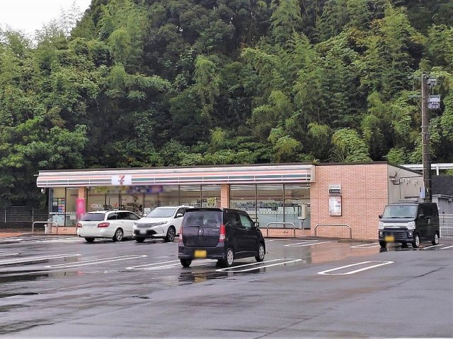 レオパレスサンモリッツの周辺