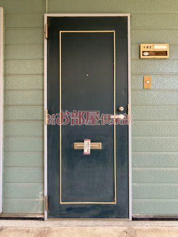 サンヒルズ岡の玄関|シンプルで使いやすい玄関です