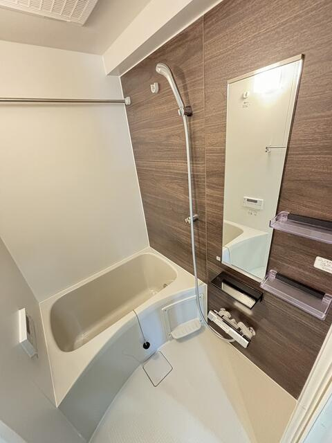 台東区三ノ輪１丁目の賃貸マンションの浴室