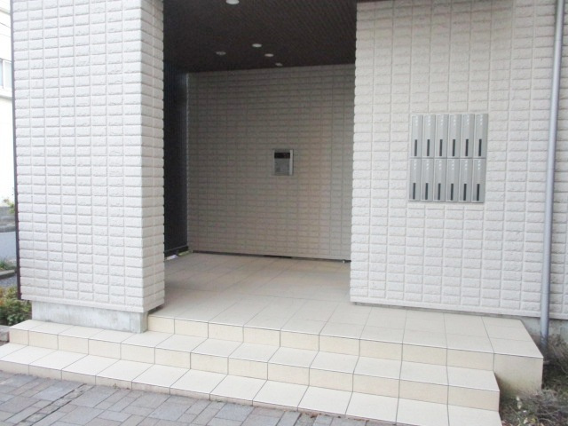 メゾン・ブランシェ・池上のエントランス