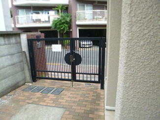 【エントランス】 | ＴＡＹ Ａｐａｒｔｍｅｎｔ