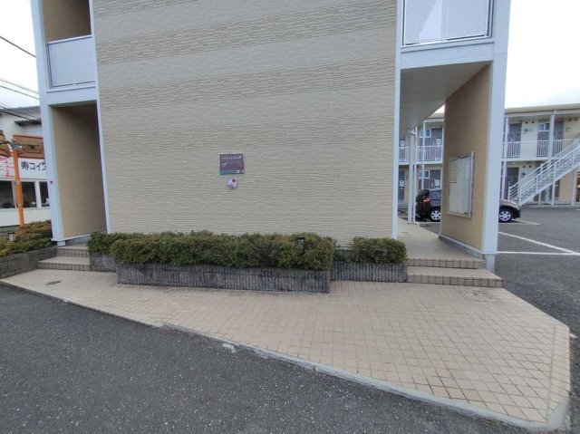 レオパレス小荷田２のその他