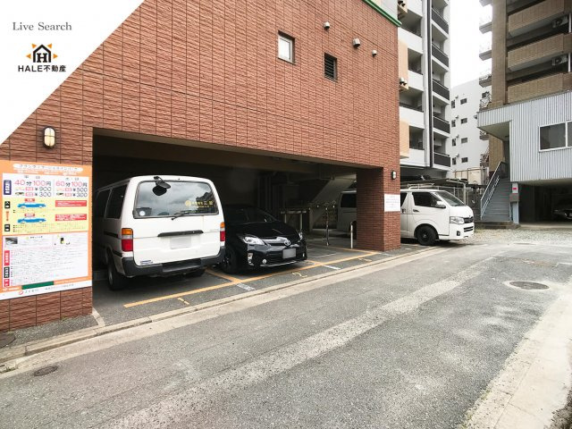 【駐車場】 | グランヴィラージュ
