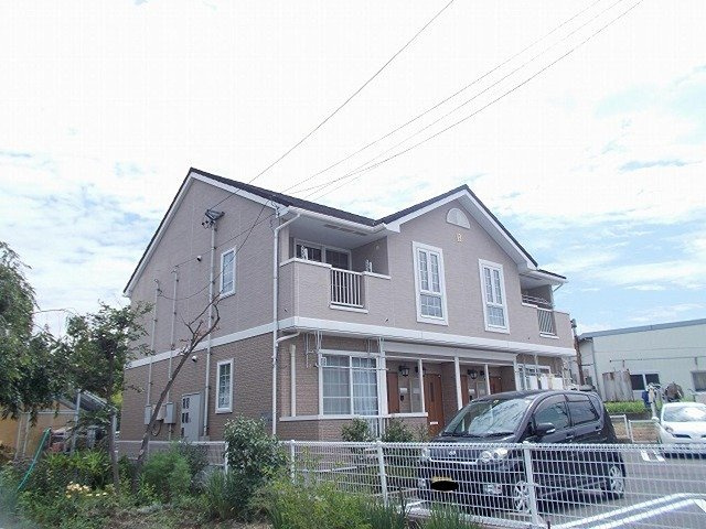 ファミーユ古里　Ｂの外観