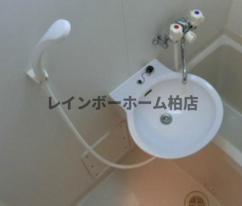 フェリオ柏の洗面所|独立洗面台、朝の身支度には欠かせません