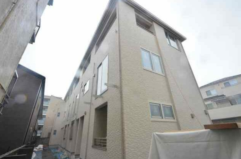 フローラ亀戸の外観|外観は落ち着いています