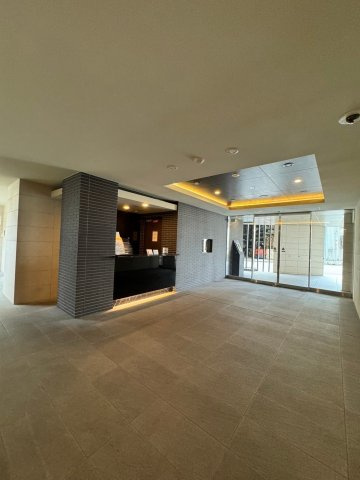 エステムコートディアシティWESTのロビー
