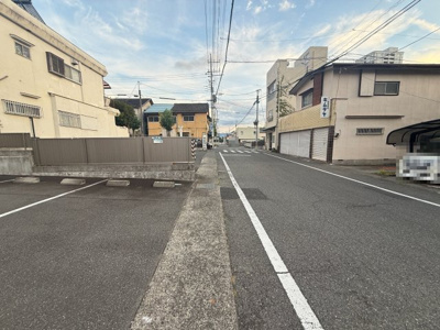 【前面道路含む現地写真】 | 甲府市愛宕町　3DK