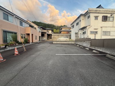 【駐車場】 | 甲府市愛宕町　3DK
