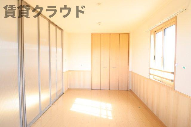 バニュルス　Ⅲの寝室|落ち着いて過ごせるお部屋なので、寝室にいかがでしょうか