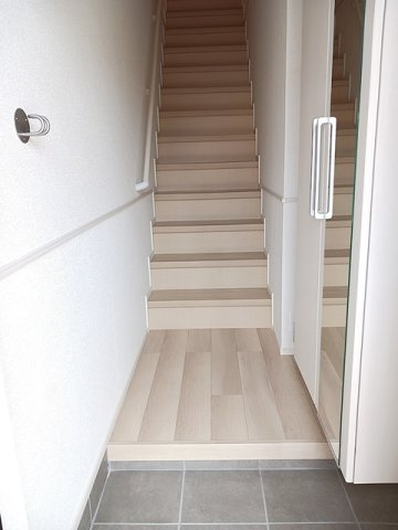 アスカＡの玄関