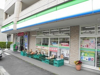 ドリームⅡの周辺|ファミリーマートまで180m