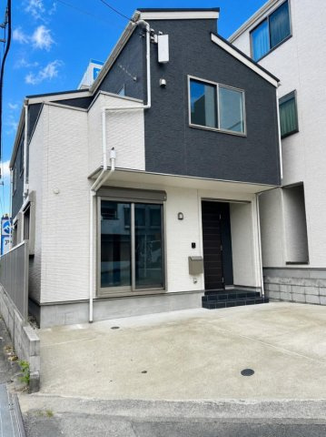 横浜市青葉区田奈町 中古戸建て【仲介手数料無料】カースペース2台