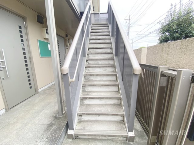 ラ・ヴィーニュⅢのその他共用部分|共用階段です
