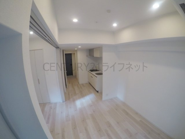 【居間・リビング】 | シーズンフラッツ梅田NORTH