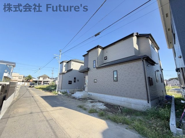 三郷市高州1丁目　新築戸建　全2棟　A号棟の前面道路含む現地写真|前面道路含む現地写真です。