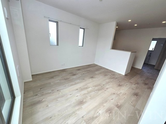 GLADIAの居間・リビング|イメージ（同建物内別部屋の写真です）