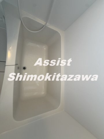 エクセレント下北沢の浴室