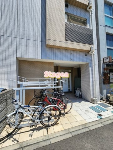 Grandeur南与野の駐車場