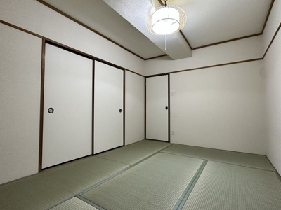 【寝室】 | オーシャンヒルズ | 柔らかい畳が心地よい和室