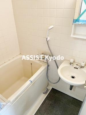 ミューゼ若林の浴室
