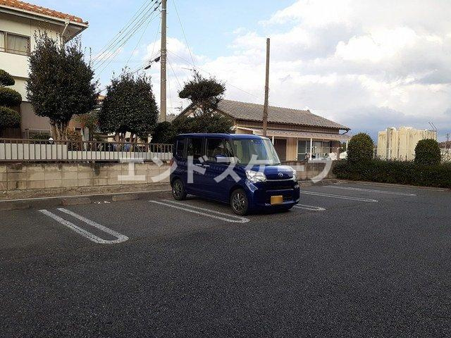 セレーノ本宿Ｄの駐車場|高崎、前橋のお部屋探しはエンドスケープまで！お客様の理想お聞かせ下さい♪