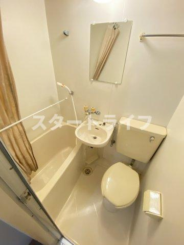 大阪市淀川区新高１丁目の賃貸マンションの浴室