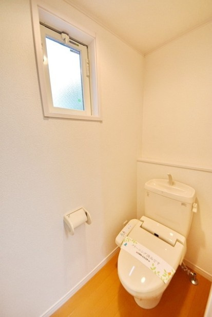 ＣＡＳＡ　ＤＯＭＡＮＩのトイレ