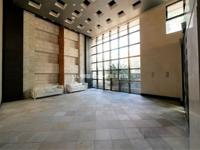 S-RESIDENCE福島Luxeのロビー