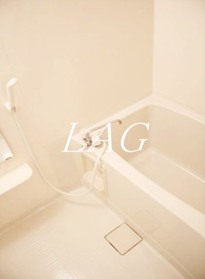 【浴室】 | ＫＩＨＡＣＨＩ　ＲＥＳＩＤＥＮＣＥ | お風呂です。