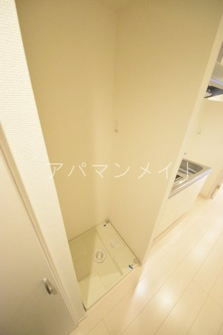 【設備】 | リブリ踊場 | 室内洗濯機置場になります。