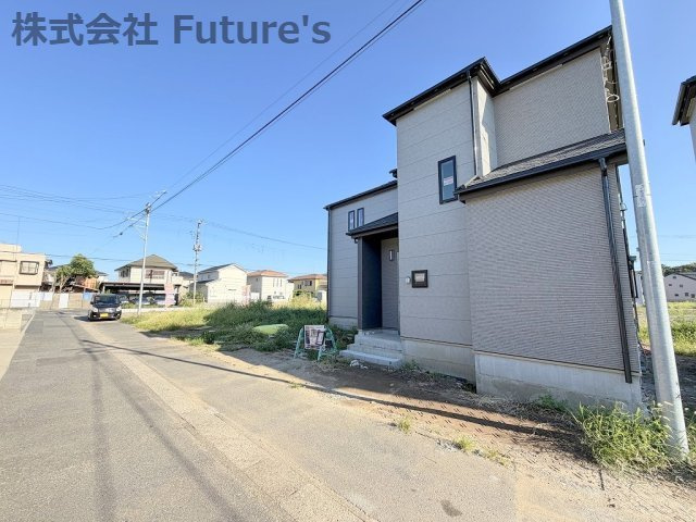 三郷市高州1丁目　新築戸建　全2棟　B号棟の前面道路含む現地写真|前面道路含む現地写真です。