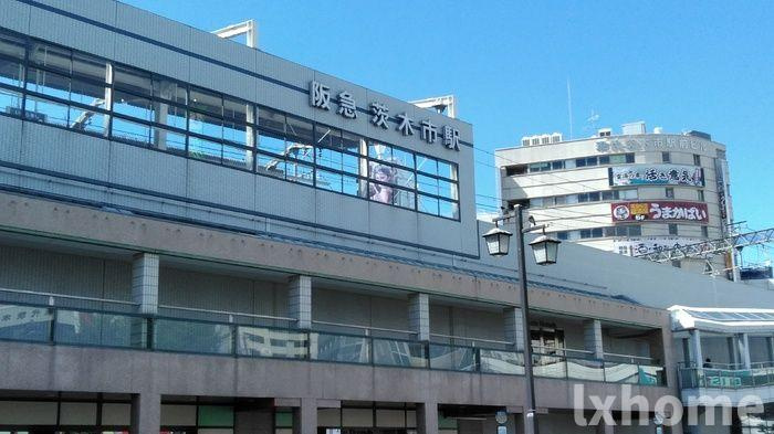 オリオン（A棟）　シリウス（B棟）　Ａ棟の周辺