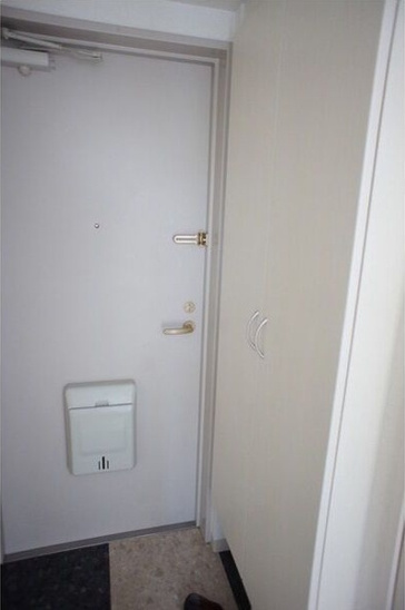 【玄関】グランメール元町 