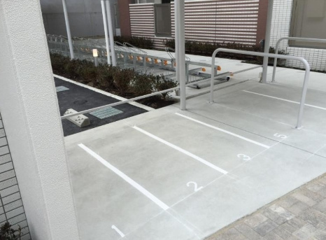 江坂　和(エサカ ナゴミ)の駐車場