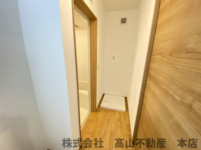 カローレ岡垣Ⅱの玄関