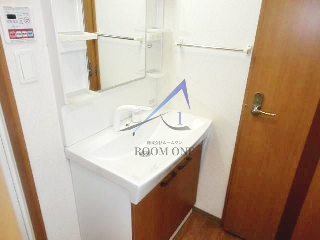 コンフォールみすずの洗面所|洗面台です。