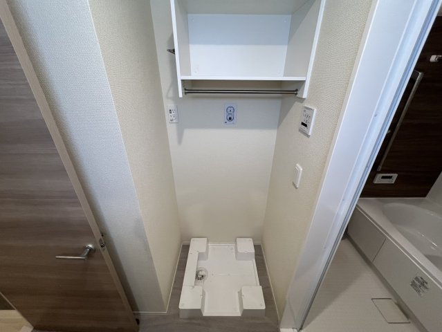 Grande maisonの洋室|反転タイプ他室の写真です