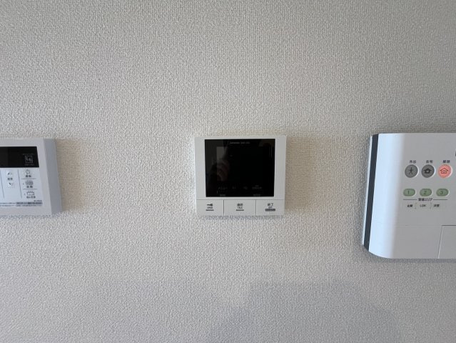 Grande maisonのトイレ|反転タイプ他室の写真です