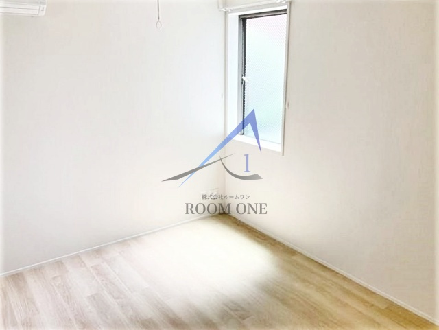 カーサ　ローレルの居間・リビング|洋室のお部屋です。