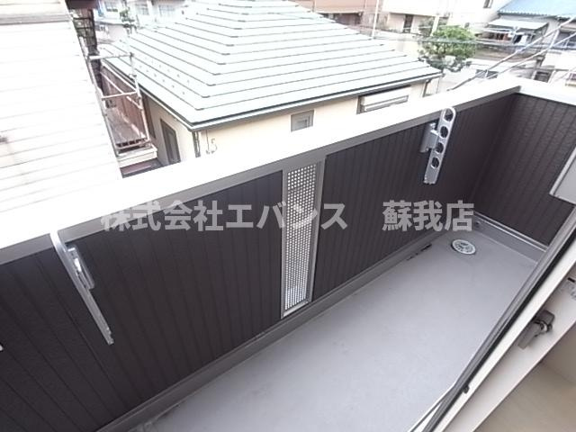 【バルコニー】 | カナミオン | バルコニー付きです