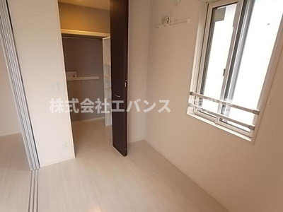 【寝室】 | カナミオン | 開放的な寝室です