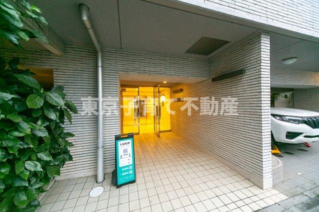 ＪＰ　ｎｏｉｅ　小石川富坂のエントランス