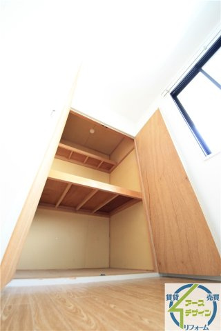 フローラルシティⅠ　B棟の収納