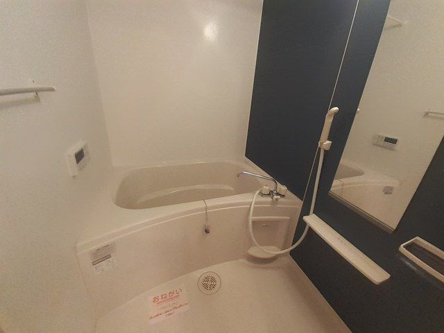 アンジュールの浴室